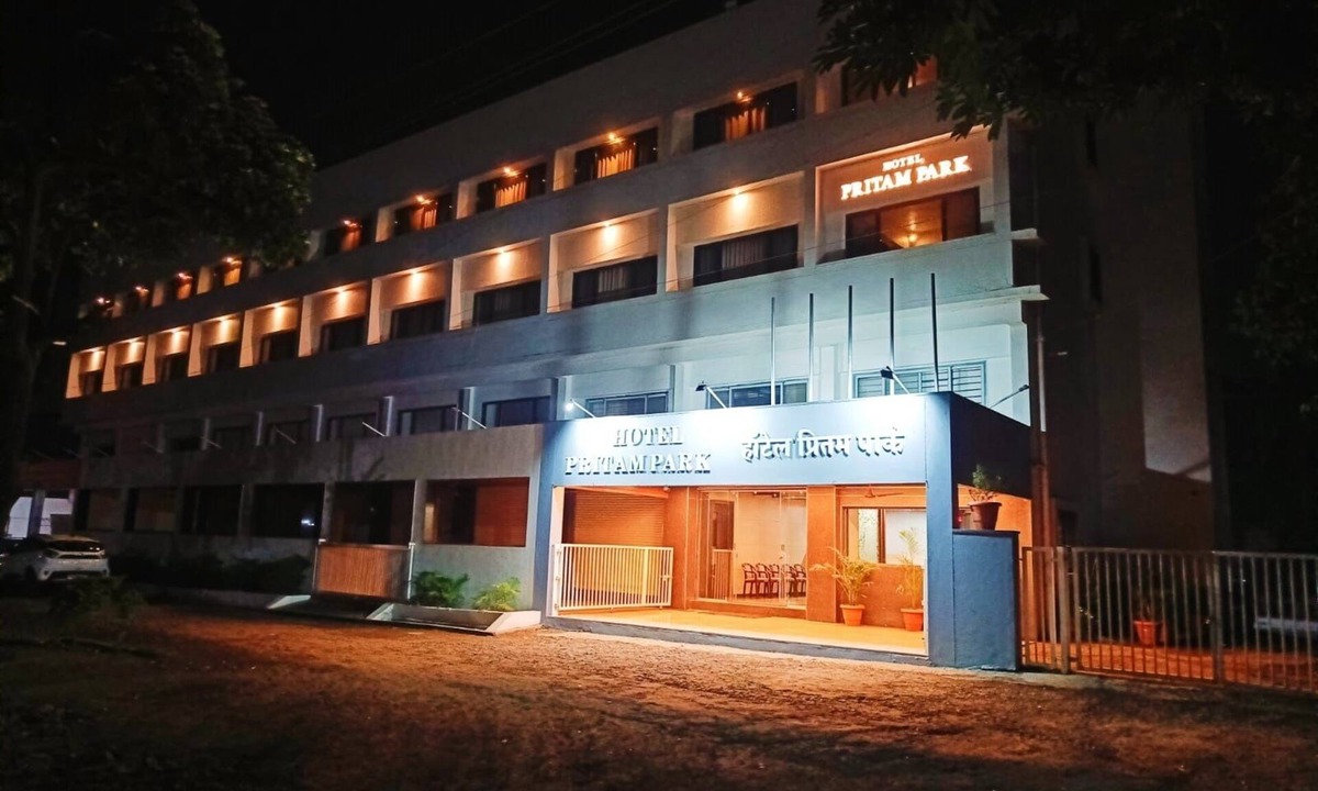 Jalgaon Hotel | Our accommodations at HOTEL PRITAM PARK are the ideal home away from home.