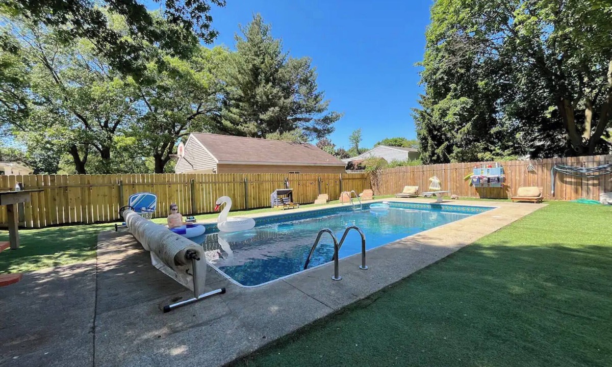 Wyoming House | Outdoor Inground Pool, Indoor Arcade/Gameroom, only 10 min. to GR!