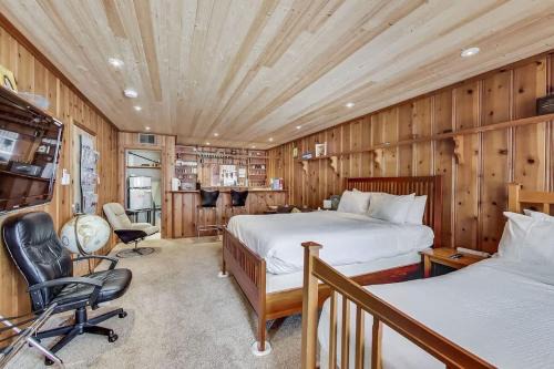 Parkside Apartment | Outer Sunset Private Studio AC WD Patio