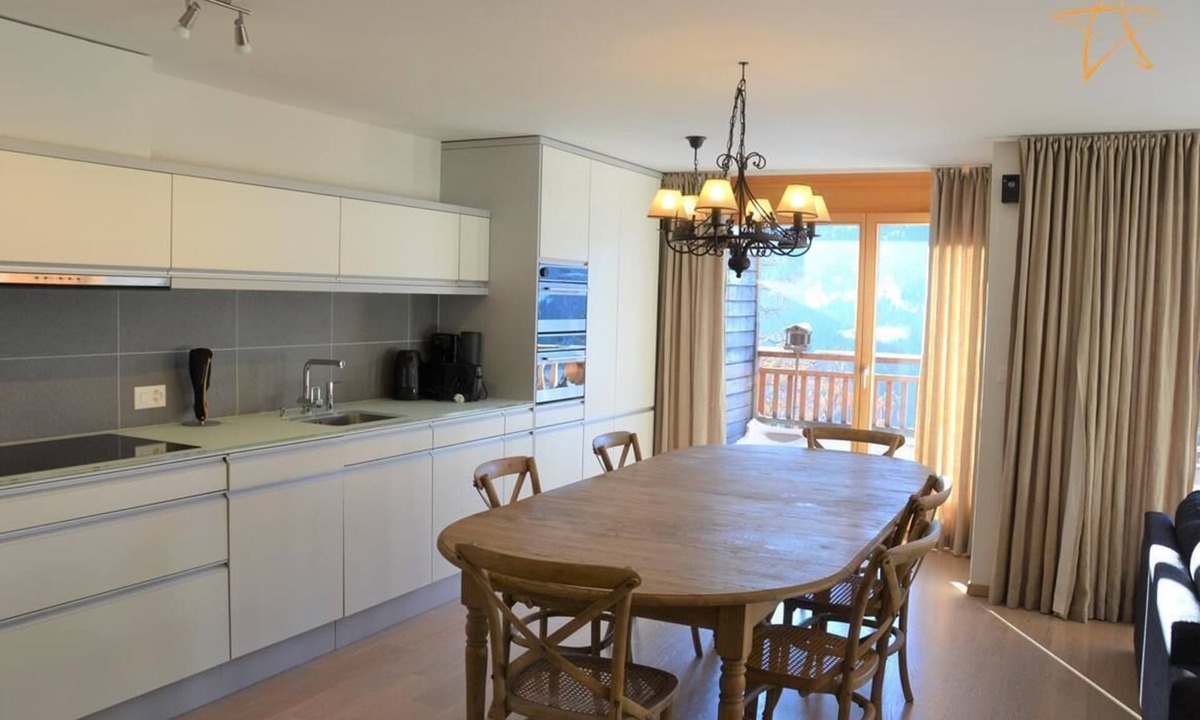 St. Luc Apartment | Outside : Modern apartment for 5 people, balcony-terrace, beautiful south view, located at tne entr