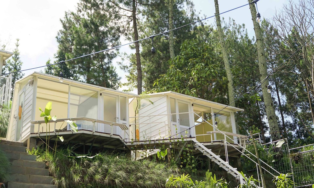 Ciumbuleuit Cabin | Over Easy Glamping Site
