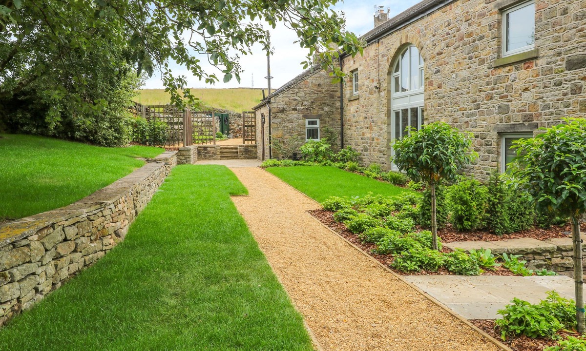 Birch Vale Cottage | Overlea Cowshed