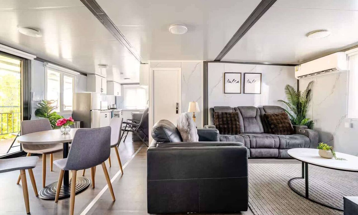 Plumpton Apartment | Overlooking a Park - A sunny escape