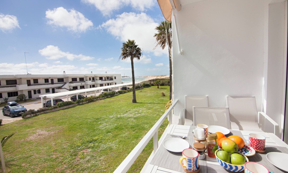 Los Canos de Meca Apartment | Overlooking the sea! New apt. with terrace 3 bedrooms+2 bathrooms&community pool