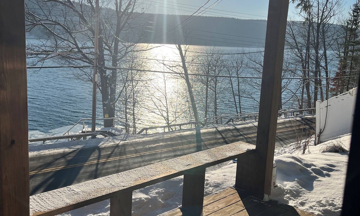 Cooperstown - Otsego Lake Apartment | Overlooking the Water on Otsego Lake , Cooperstown NY