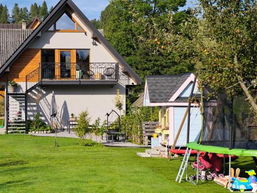 Witow Apartment | Owca za płotem