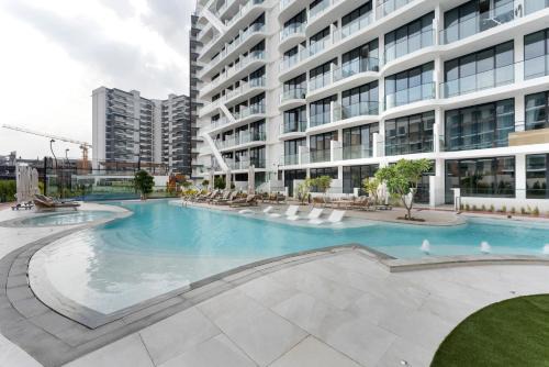 Al Barsha Apartment | Oxford Gardens Premium Studio with Cinema & Game Room