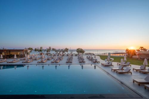 Anissaras Resort | Oya Beach Resort