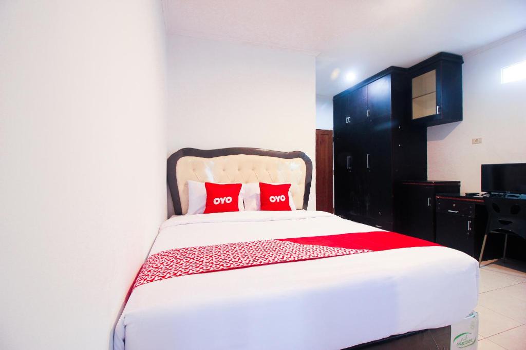 Pekanbaru Hotel | OYO 1905 Davonsa Homestay Syariah