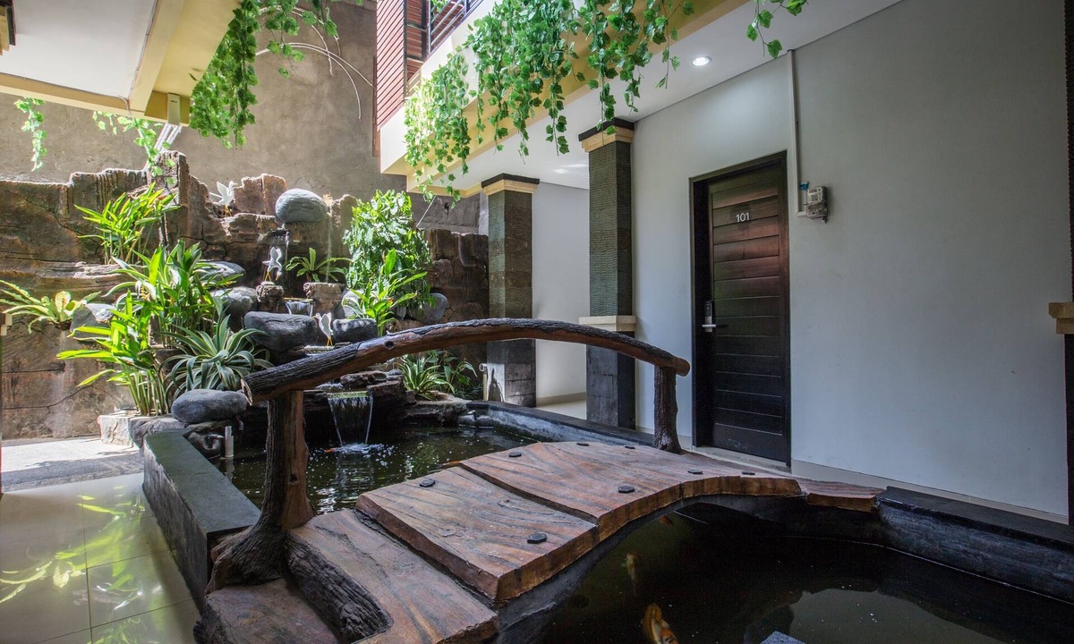 Pemecutan Kelod Hotel | OYO 1949 Vrindavan Residence