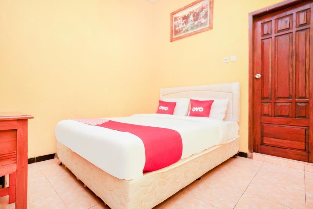 Tosari Hotel | OYO 1967 Canaya Homestay