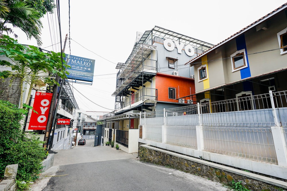 Sukajadi Hotel | OYO 2385 Maleo Exclusive Residence 2