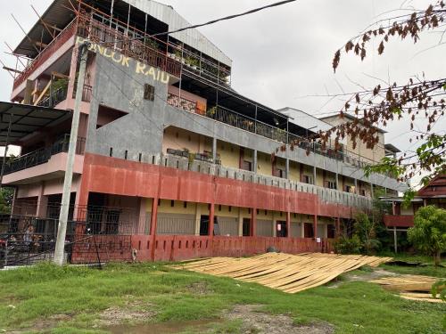 Parepare Hotel | OYO 93414 Wisma Ratu Syariah Near SMP Negeri 2 Watang Pulu