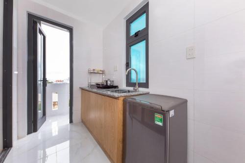 Phuoc Long Hotel | OYO 942 Cuong Hai Apartment