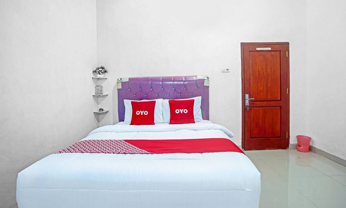 Krui Hotel | OYO Life 90587 Domen Homestay Syariah