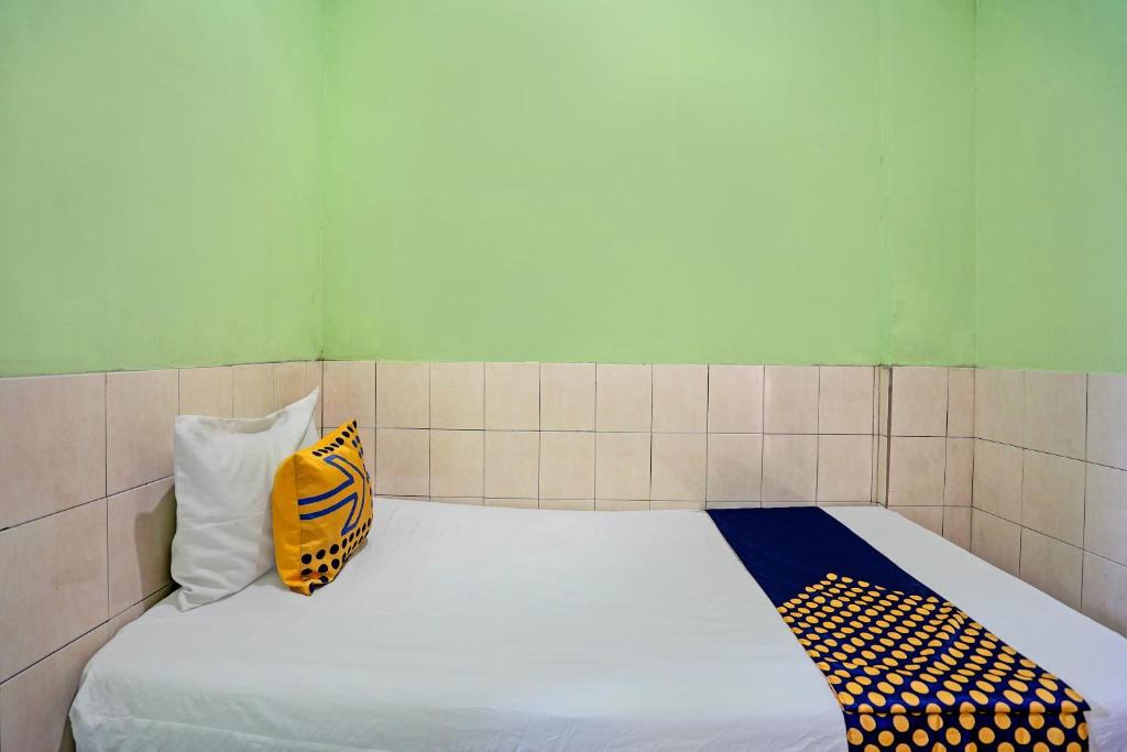 Surabaya Hotel | OYO Life 92653 Homestay Griya Nautika Syariah