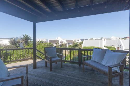 Cape Saint Francis House | Oyster Catcher