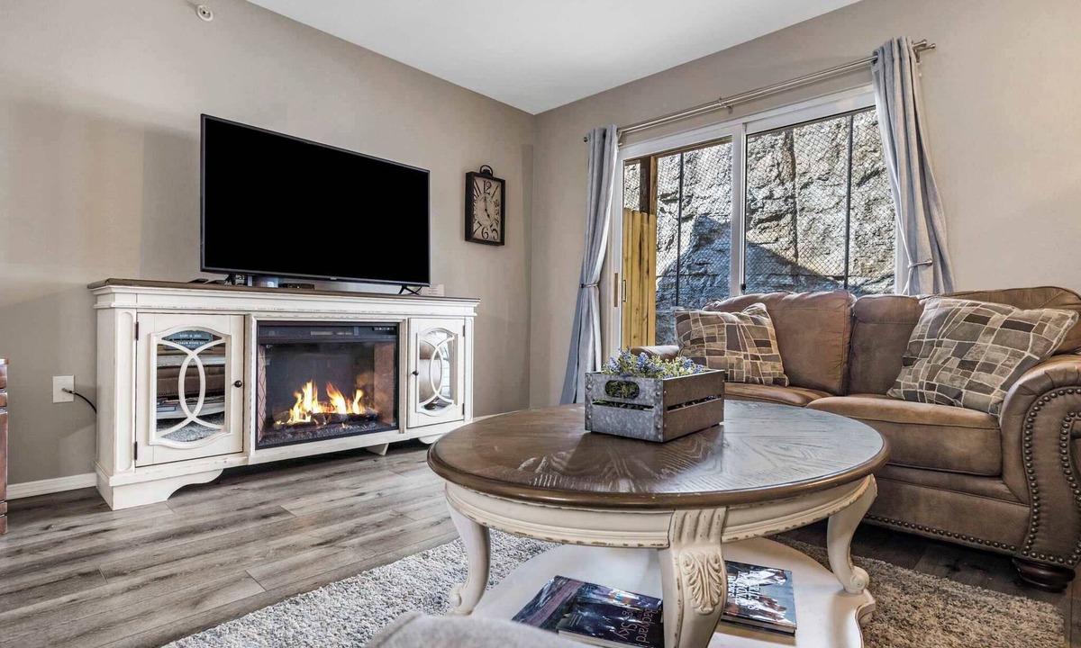 Branson Condo | Ozark Overlook | Private Patio & Minutes to Attractions