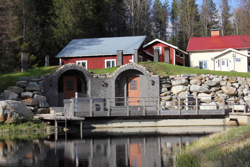 Karijoki Ski Chalet | Päärakennus