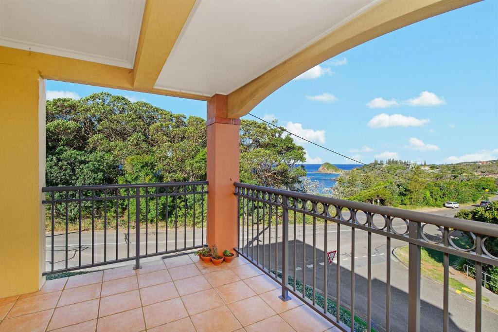 Port Macquarie House | Pacific 1