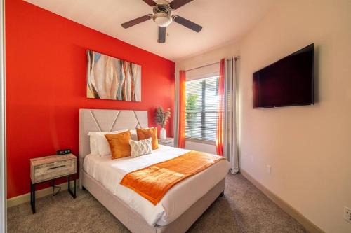 Astrodome Apartment | PackHouse 2