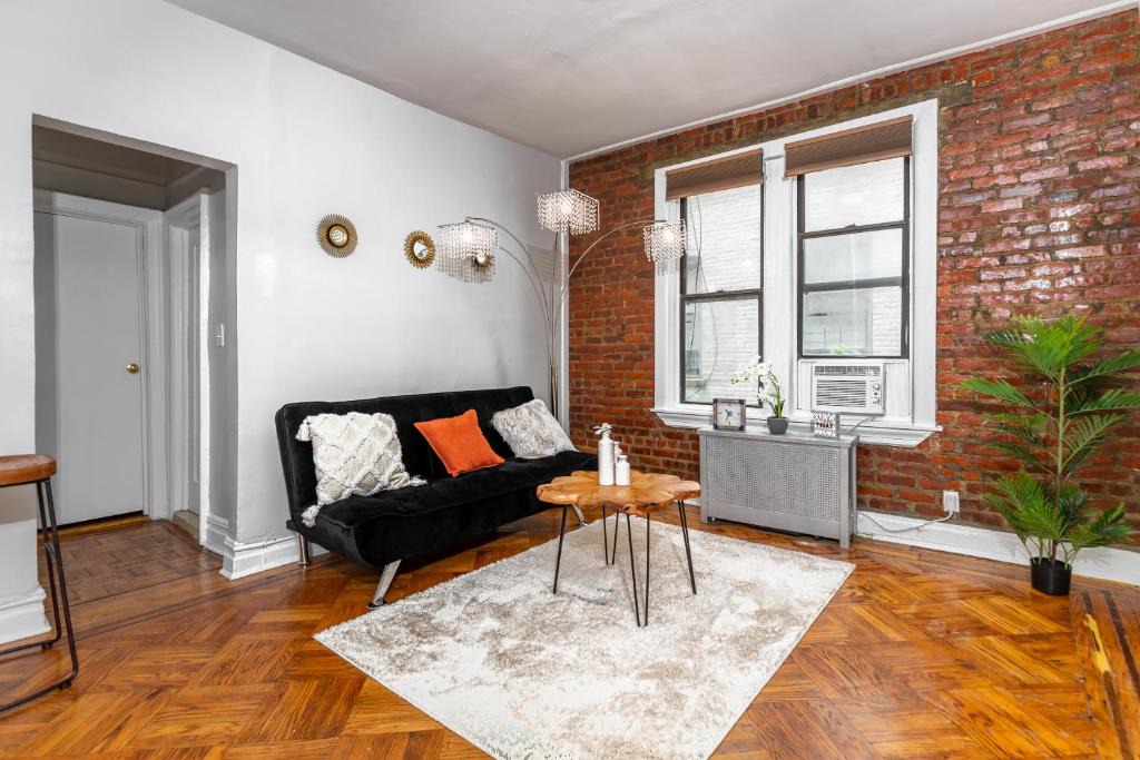 Crown Heights Apartment | Pad On The Parkway