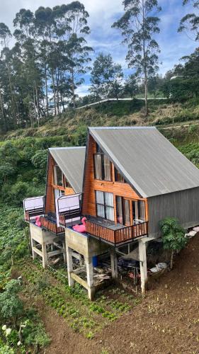 Dieng Villa | Padangsari Cabin House