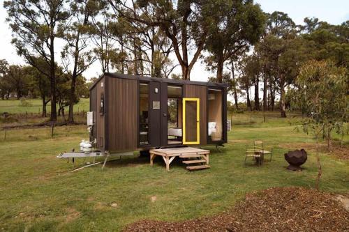 Wesburn House | Paddock & Peak by Tiny Away