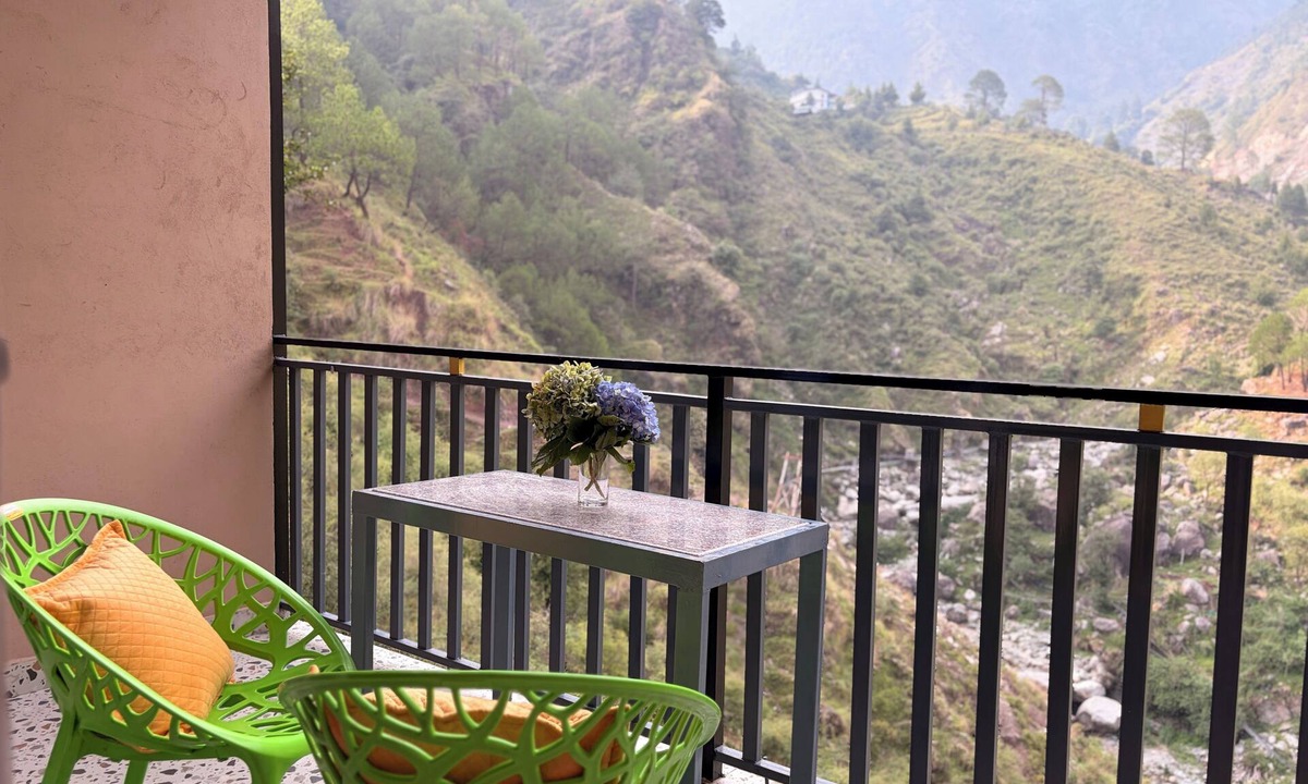 Dharamshala Cottage | Pahadi Sukoon - A frame Cottages