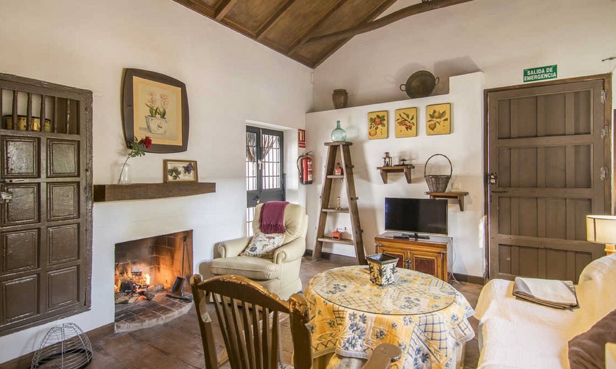 Escoznar Cottage | PAJAR, Beautiful rural house 20 minutes from Granada, ideal to enjoy as a couple