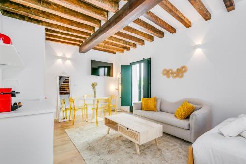 Old Town Hotel | Palacio de Bobadilla Suites