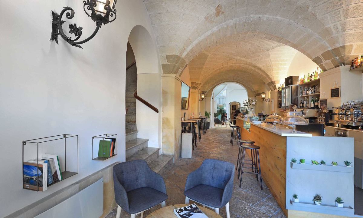 Poggiardo House | Palazzo Circolone