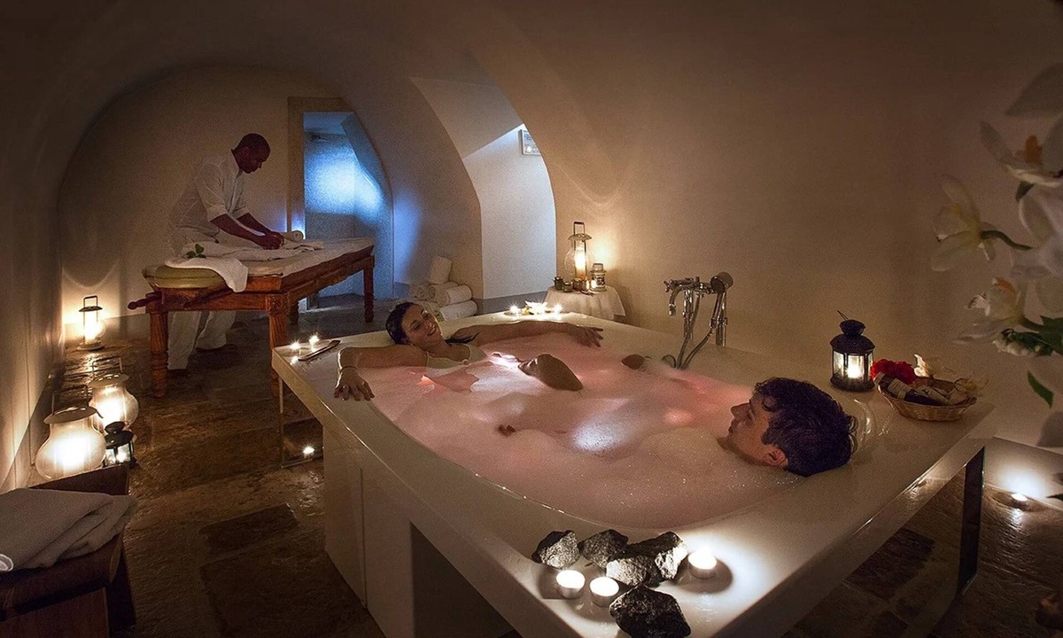 Casali di Serravalle Hotel | Palazzo Seneca
