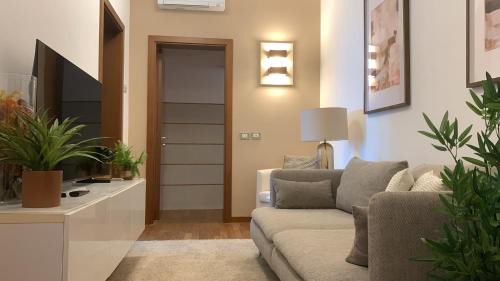 Macerata Apartment | Palco 105