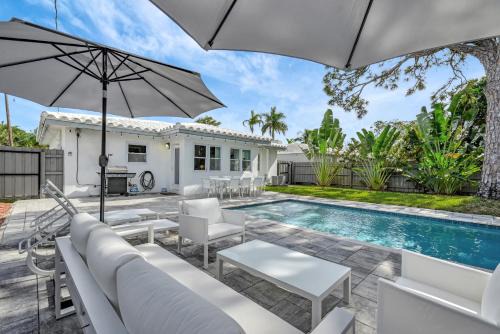 Poinsettia Heights House | Palm Haven