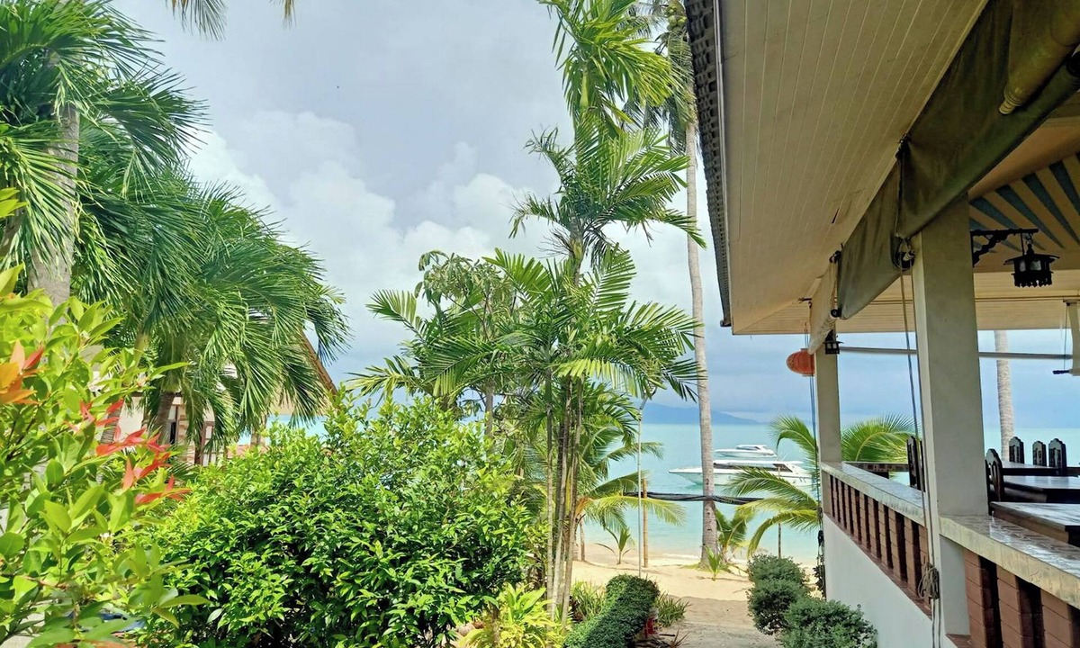 Mae Nam Resort | Palm Point Village