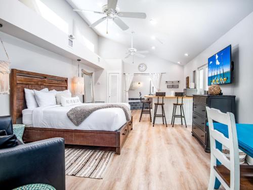 Key West Apartment | Palm Suite