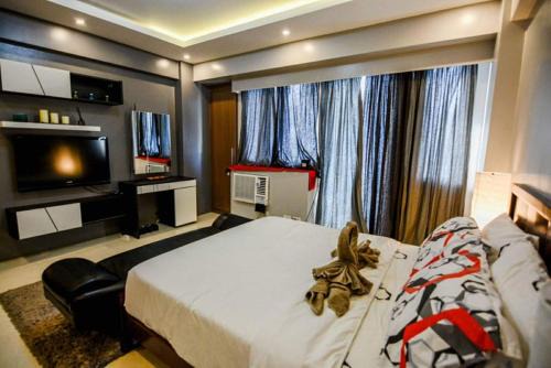 Pasay Hotel | palm tree villas
