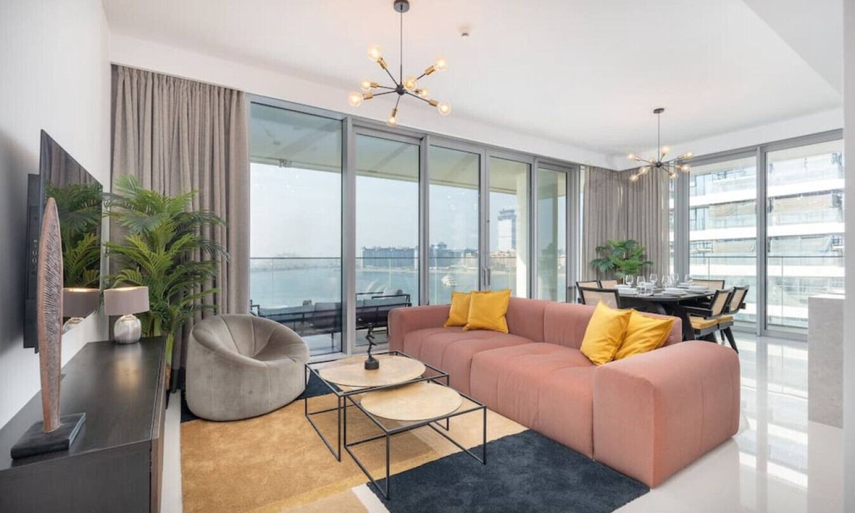 Dubai Marina Apartment | Palm View Paradise 3 bed apartment w private beach