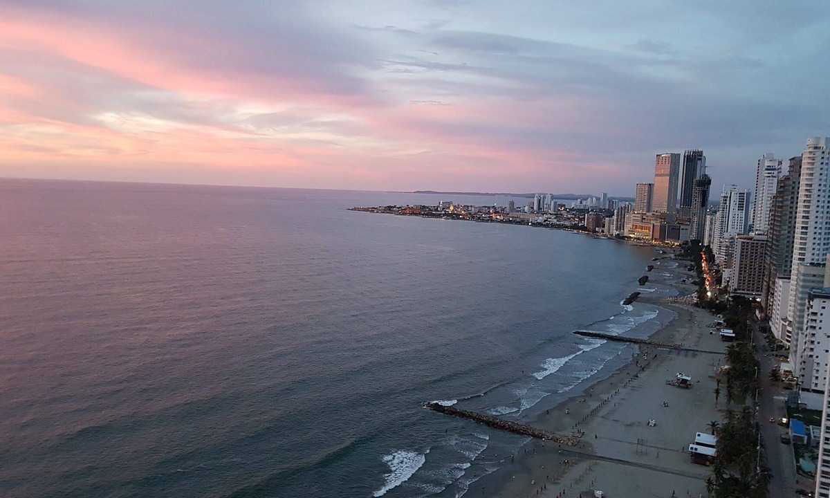 Bocagrande Apartment | Palmetto Beach Apartment with a fantastic view, right at the beach of Bocagrande