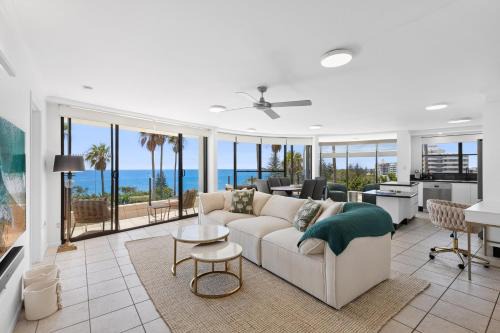 Alexandra Headland Apartment | Palms @ Alex: