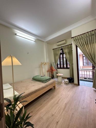 Hai Ba Trung House | panda