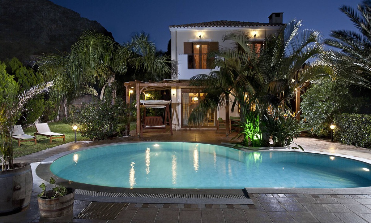 Old Hersonissos Villa | Pandora Villas