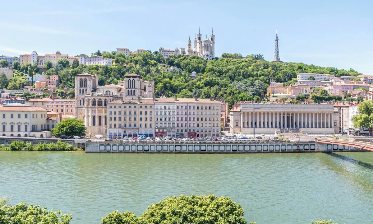La Presqu'ile Apartment | Panorama - Magnificent flat with breathtaking view of Fourvière Basilica