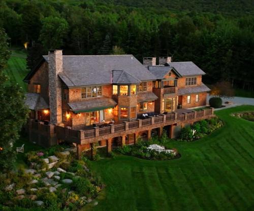 Stowe Hollow House | Panorama