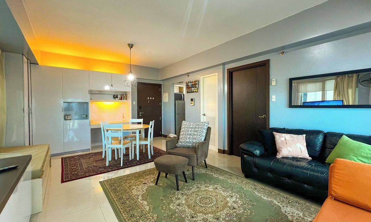 Bagumbayan Apartment | Panoramic 1 bedroom at Le Grand One Eastwood