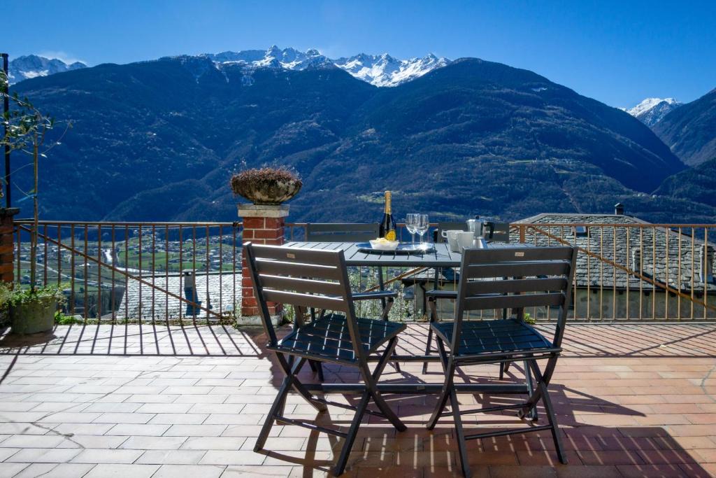 Valtellina Apartment | Panoramic Apartment Italian Alps Valtellina near Sondrio, Tirano