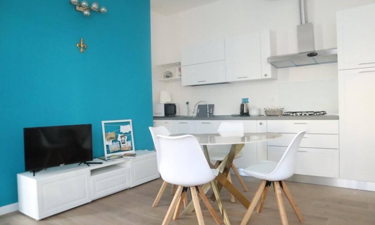 Santa Maria Novella Apartment | Panoramic bright apartment, 5 minutes from Florence Santa Maria Novella