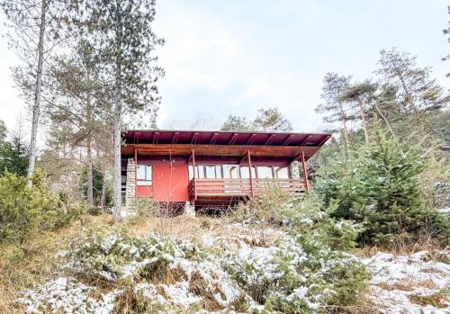 Borca di Cadore Ski Chalet | Panoramic chalet in the ENI Village near Cortina