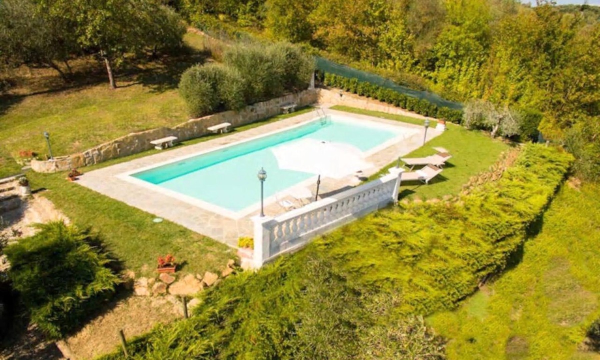 Empoli House | PANORAMIC COTTAGE WITH PRIVATE POOL GARDEN TERRACE WIFI AND BILLIARDS